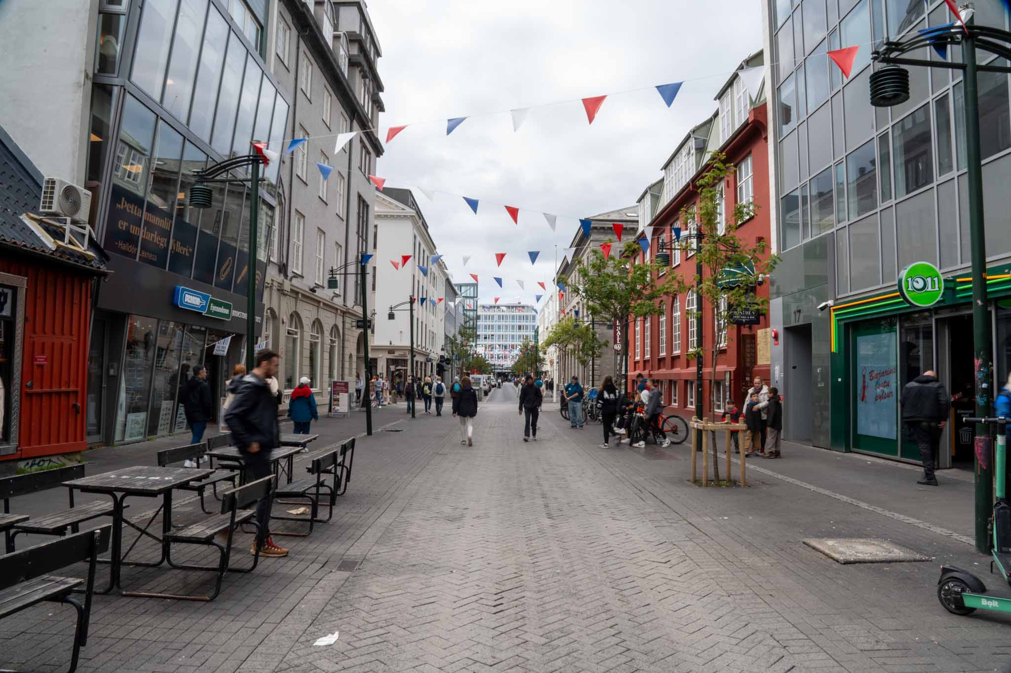 AIチャットボットの使い方ガイド｜チュートリアル式にスクショでわかりやすく解説