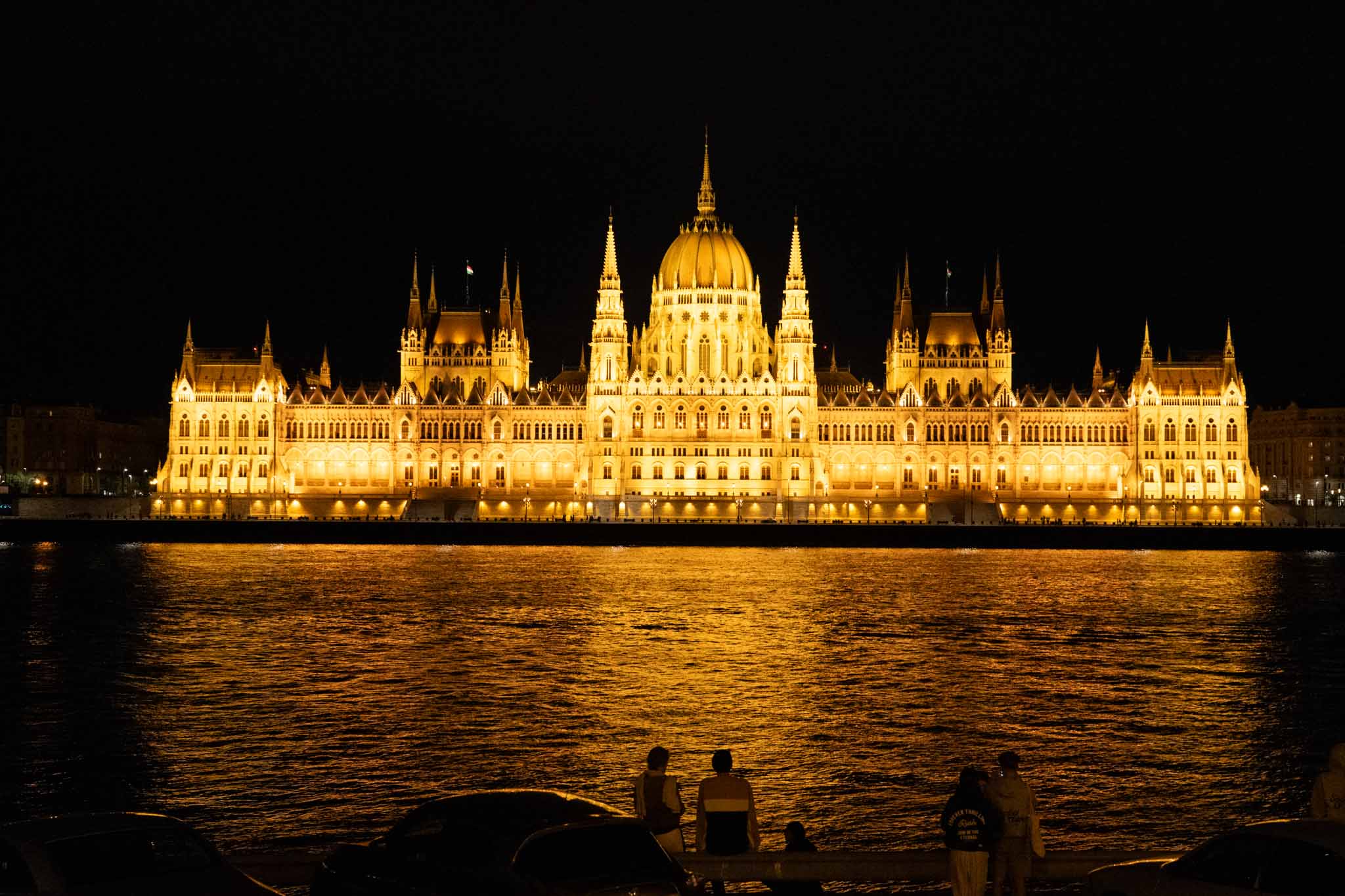 士業の初回相談獲得を増やす！AIチャットボット活用戦略